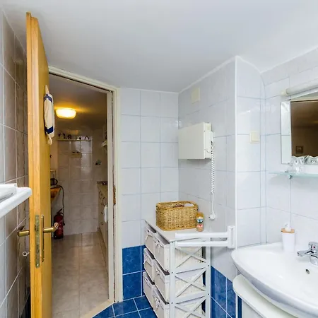 Simovi - One Bedroom Dubrovnik