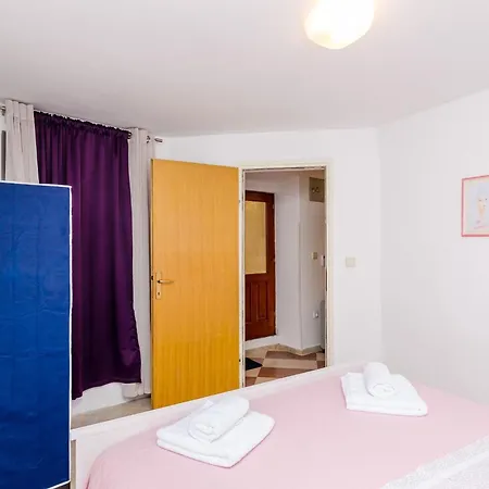 Apartment Simovi - One Bedroom